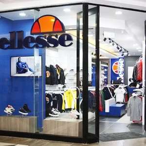 Upp till 70% rea på Ellesse (t.ex. Prerro OH Hoody för män för 289 kr istället för 724 kr)