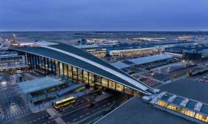 Parkera med 50% rabatt nära terminalen på Köpenhamns flygplats!